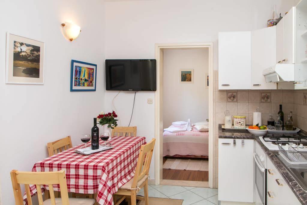 Apartments Captain Дубровник Екстериор снимка