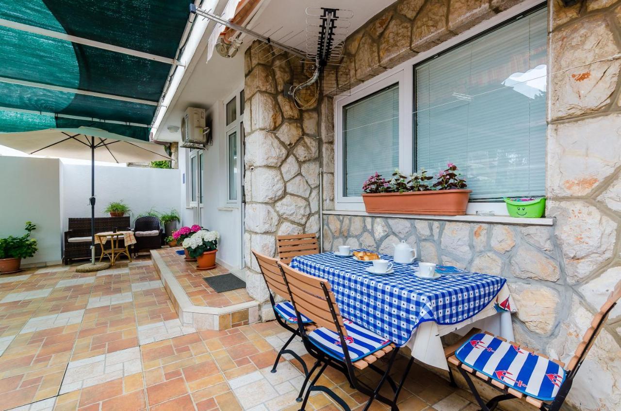 Apartments Captain Дубровник Екстериор снимка